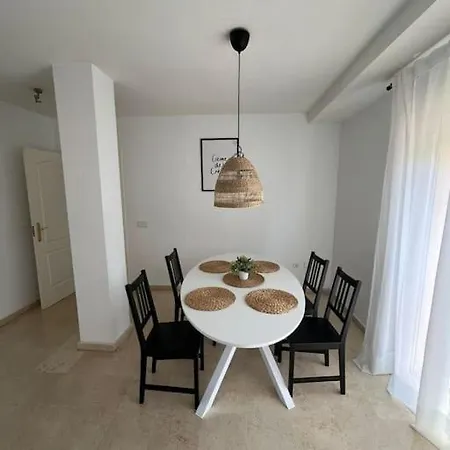 Apartment Jardines Nueva Andalucia 26 *