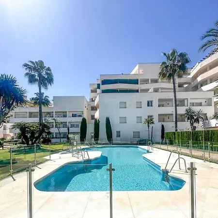 Jardines Nueva Andalucia 26 Apartment *